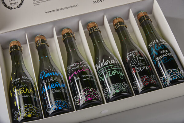 LUXURY BOX Ai! Brut, Edición Limitada, 6 diseños Pintadas a mano. - Imagen 3